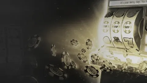 张玉宁单刀争议：马宁临场失误，或应判任意球才终止比赛