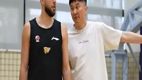 3月10日CBA常规赛：新疆VS广东，齐麟赛场亮点集锦